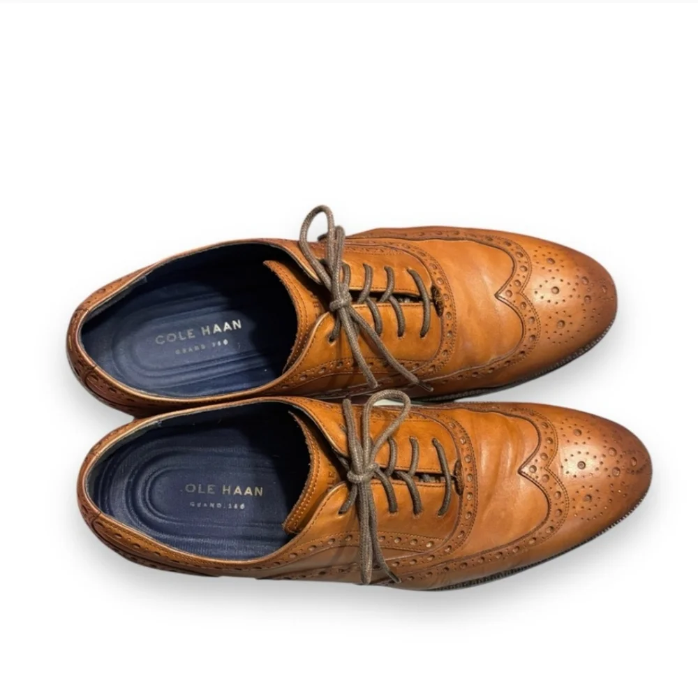 COLE HAAN Lewis Grand 2.0 Wing Tip Oxford- British Tan